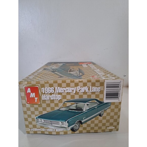 NOB AMT 38436-1HD 1:25 Scale I966 Mercury Park Lane Hardtop Car Model Kit - Picture 6 of 10